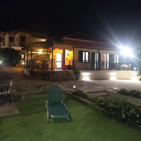 Дом отдыха Skopelos Diamantis & Chrisi Agnontas