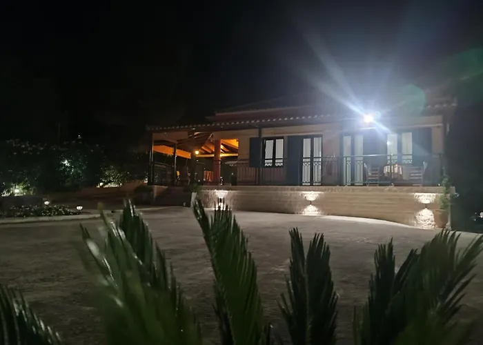 Skopelos Diamantis & Chrisi